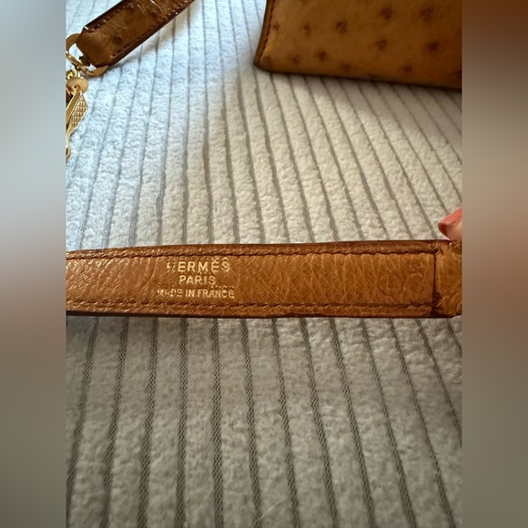 Hermes Cognac Ostrich Leather Kelly 32 - Picture 6 of 16